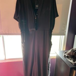 Black Jane romper from smash and Tess.